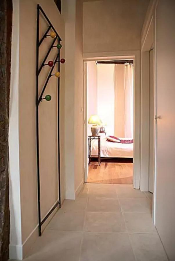 Апартаменты Charming Cosy Triplex In Trendy Marais Париж Экстерьер фото